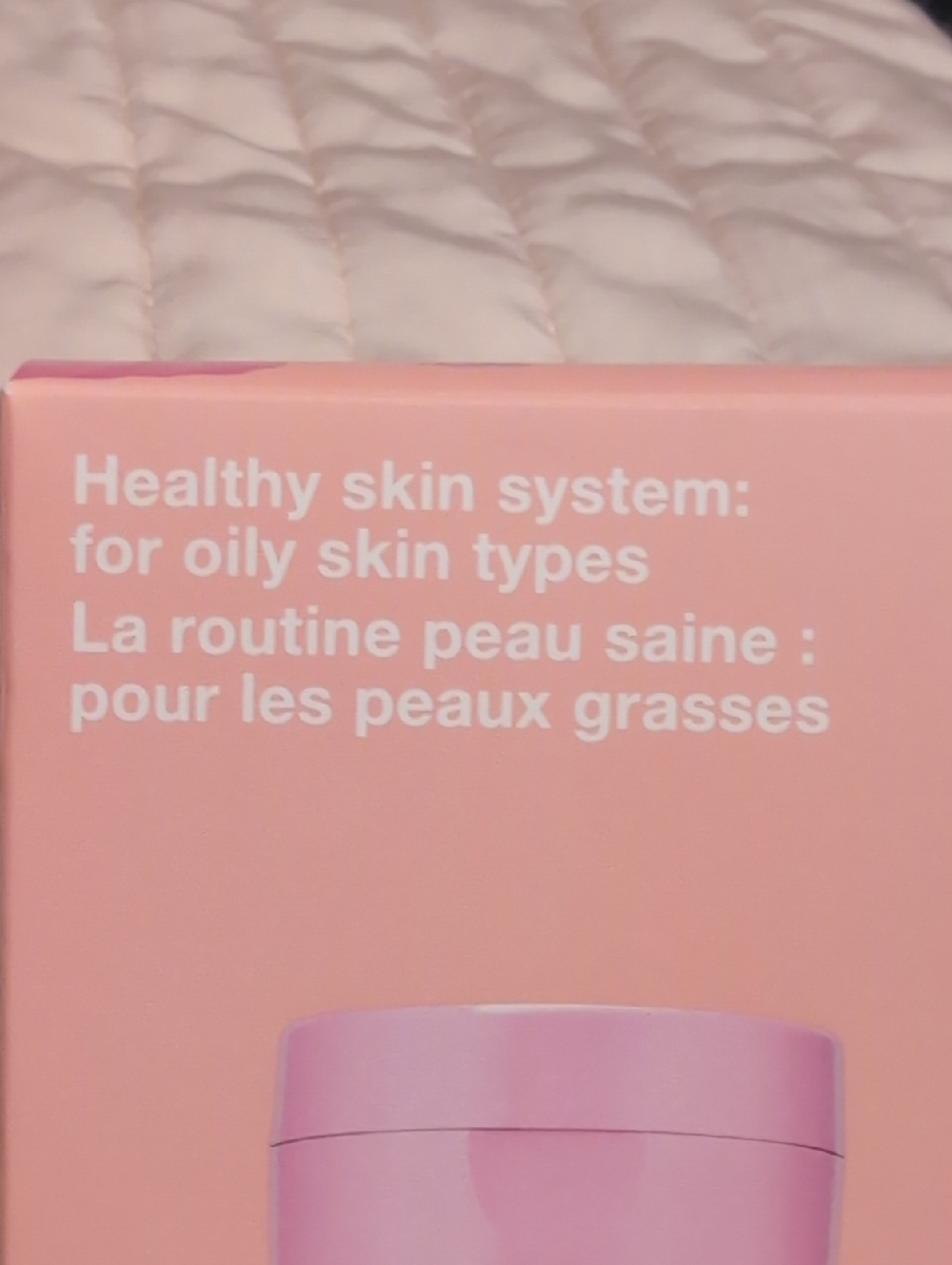 Clinique Oily Skin Gift Set - Picture 4 of 4